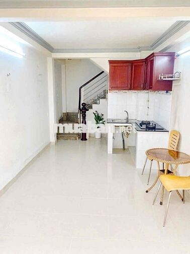 CHO THUÊ NHÀ LÊ QUỐC HƯNG QUẬN 4 | 11 TR. 3PN - 3WC.