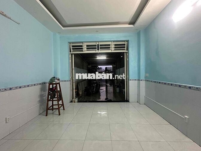CHO THUÊ NHÀ MẶT TIỀN HUỲNH THỊ MÀI - SÂN ĐẬU XE HƠI