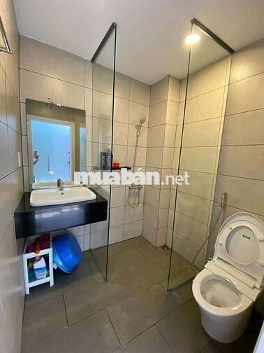 Bán nhà phố Bình Thạnh - Gần quận 1 - Hẻm xe hơi