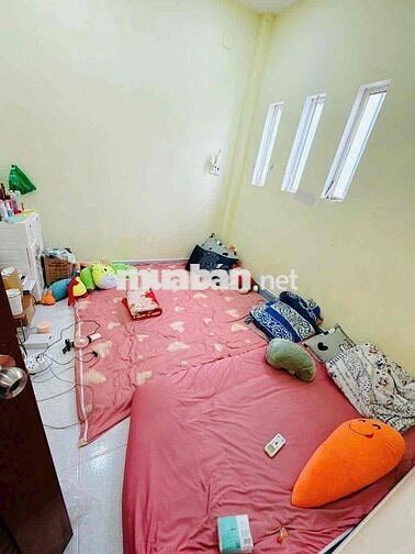 Nhà bán 2 tầng hẻm 90 Bông Sao, k lộ giới, hoàn công đủ, P5 Q8