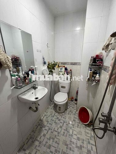 Pass phòng full nội thất, ở ngay trung tâm