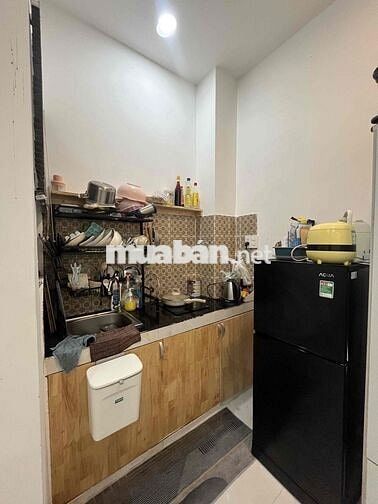 Pass phòng full nội thất, ở ngay trung tâm