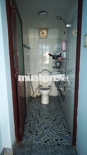 Nhà nguyên căn cho thuê tại đường số 2 Trường Thọ (ngay chân cầu)