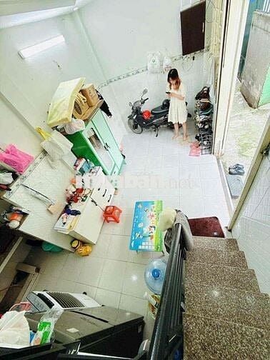 Nhà bán 2 tầng hẻm 90 Bông Sao, k lộ giới, hoàn công đủ, P5 Q8