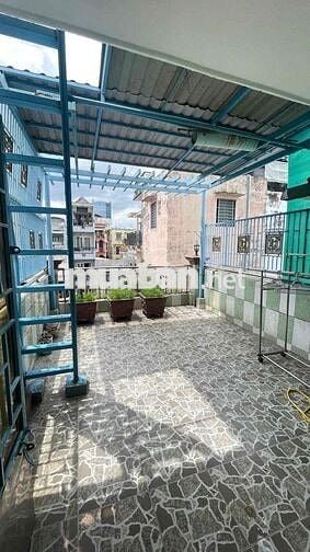 Nhà Võ Văn Tần (đoạn 2 chiều), Quận 3, 43.2m2, 5PN
