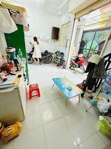 Nhà bán 2 tầng hẻm 90 Bông Sao, k lộ giới, hoàn công đủ, P5 Q8