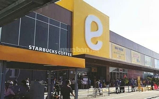 SIÊU THỊ BỔ SUNG GẤP 3 NHÂN VIÊN LÀM VIỆC QUÝ IV