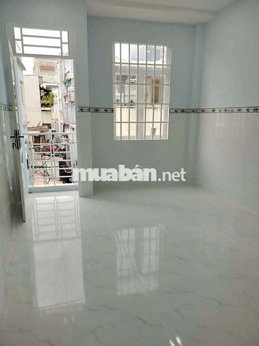 NHÀ 2 LẦU - 2PN - HẺM THÔNG THOÁNG