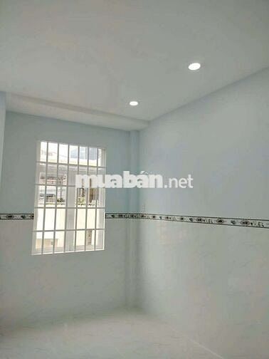NHÀ 2 LẦU - 2PN - HẺM THÔNG THOÁNG