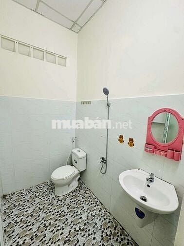 CHO THUÊ NHÀ 2PN NGAY ĐH THỦ DẦU MỘT