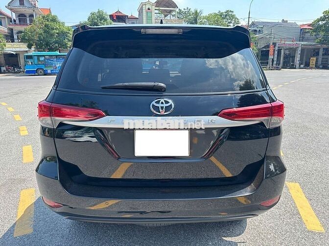 Toyota Fortuner 2.4L 4x2MT cuối 2022. Mới Quá