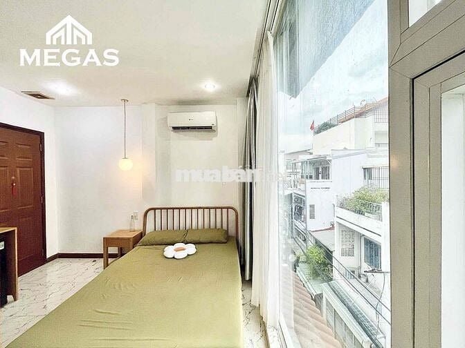Cho Thuê Căn Studio Cao Cấp - Cửa Sổ Lớn Ngay Trường Sa Hoàng Sa Mới
