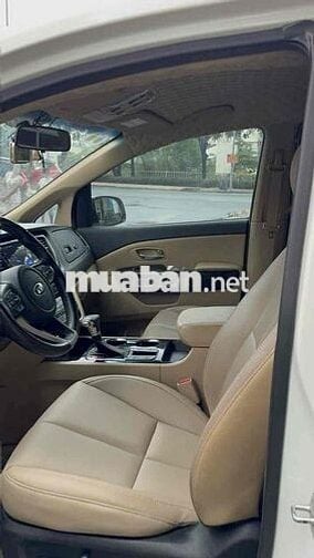 Kia Sedona 2018 2.2 DAT - 9 km