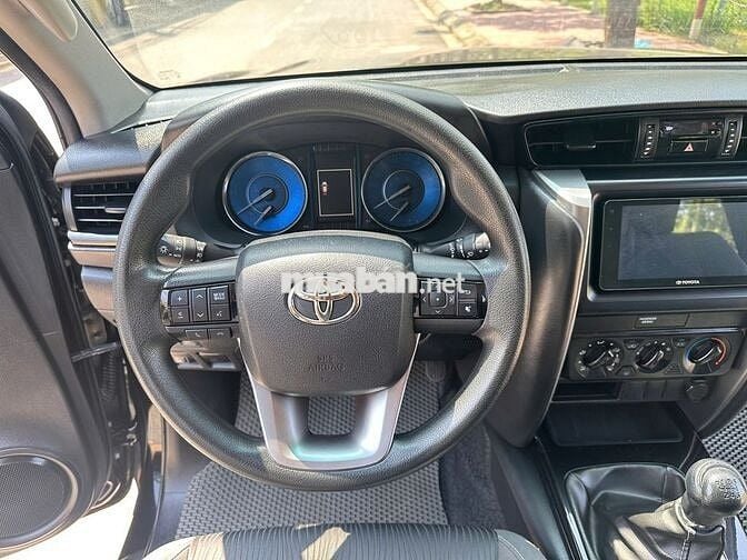 Toyota Fortuner 2.4L 4x2MT cuối 2022. Mới Quá