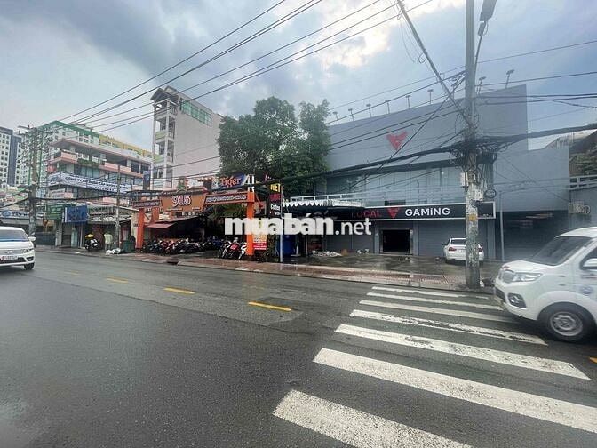 MT Âu Cơ 12x15 1 lầu vỉa hè rộng rãi