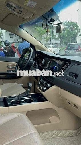 Kia Sedona 2018 2.2 DAT - 9 km