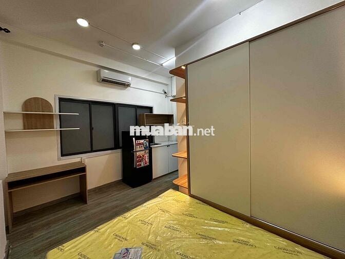 Trống lại 2 căn studio mới xây sát quận 1 Full nội thất giá cực hời