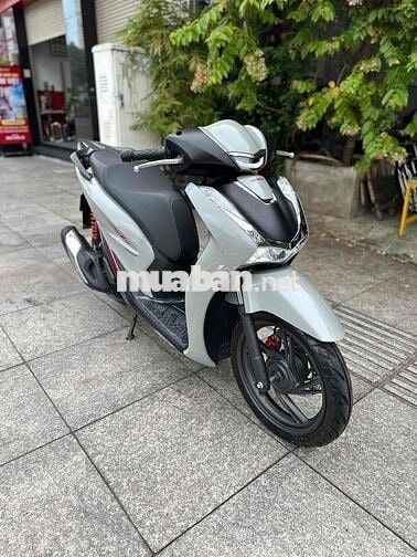 sh shvn 160i abs 12/2024 xi măng zin 1 chủ như moi