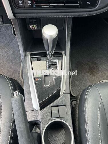 Toyota Corolla Altis 2018 2.0 CVT-i - 90000 km