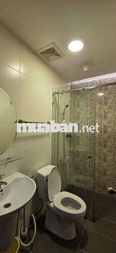 Chính chủ cho thuê căn hộ nội thất cao cấp đầy đủ, đẹp, vào ở ngay