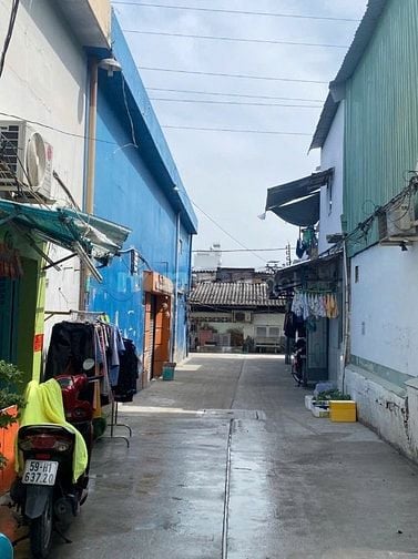 Bán nhà khu đường  6m quốc lộ 50 P5. 15x22m