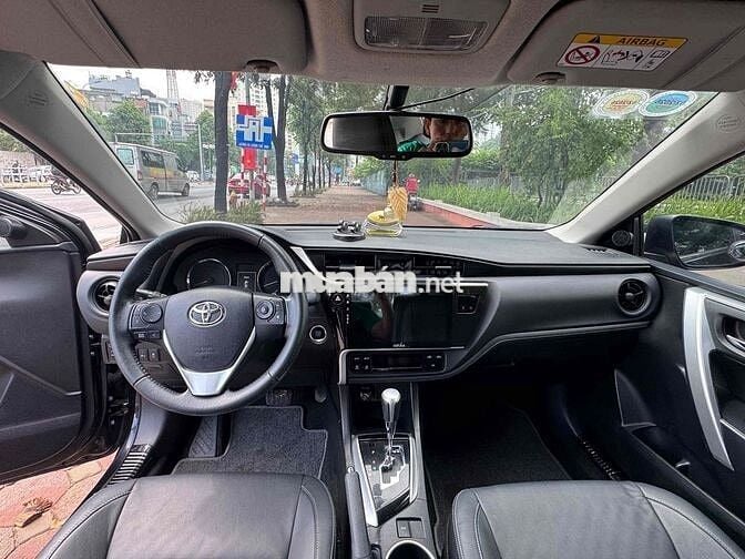 Toyota Corolla Altis 2018 2.0 CVT-i - 90000 km