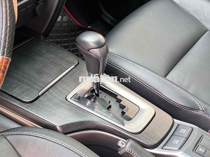 Toyota Fortuner Dầu 2022 2.4 4x2 AT - 68000 km