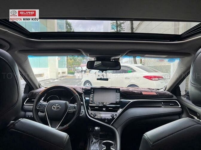 Toyota Camry 2023 2.5Q -  Giá Tố, Hỗ Trợ Vay