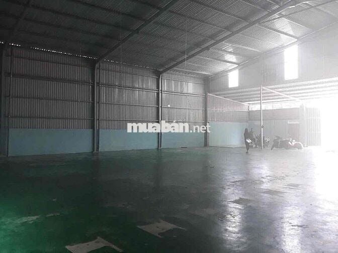 cho thuê 600mv MT Bùi Công Trừng HM - Giá: 35tr/th