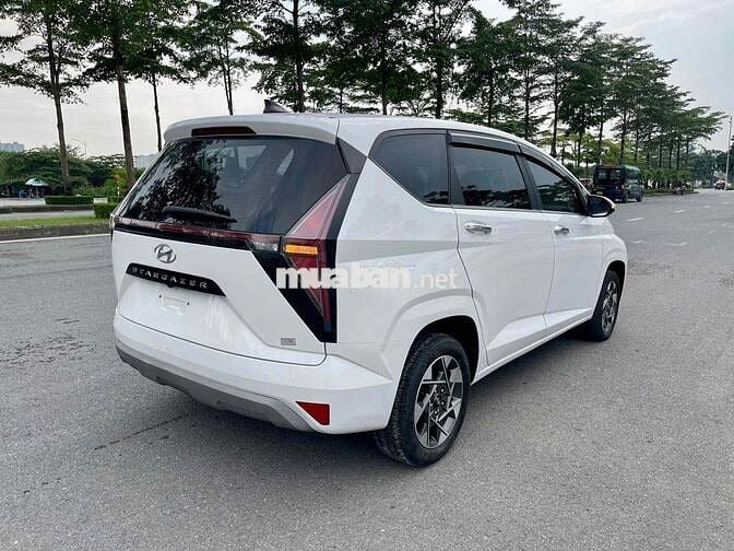 Hyundai Stargazer 2022 1.5 Đặc biệt - 60000 km