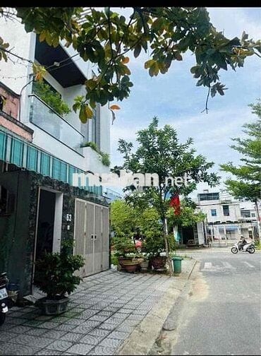 Khách nào tìm nhà hướng Nam mát mẻ thì bợ ngay em này ạ 📍 Mặt tiền 42