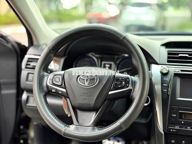 Toyota Camry 2016 2.5Q - 26000 km