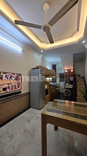 ĐẶNG TIẾN ĐÔNG – NHÀ ĐẸP 5 TẦNG – HAI THOÁNG – NGÕ THÔNG – GIÁ 8.6 TỶ
