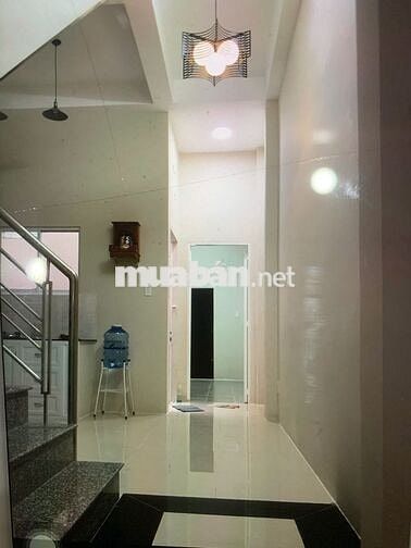 Nhà MT hẻm xe tải 8m - DT: 88m2 - đường Tân Hòa Đông - quận Bình Tân