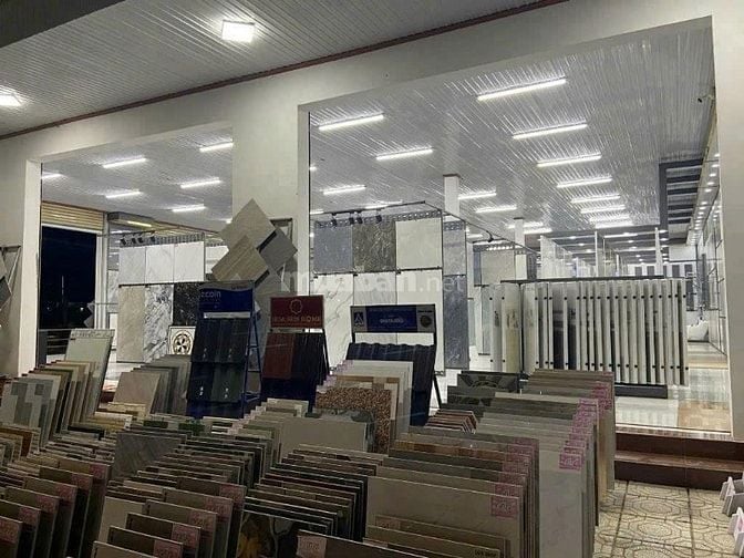 BÁN SHOWROOM NỘI THẤT góc 2 Mặt Tiền đường Trảng Bom- Đồi 61, ngay KCN