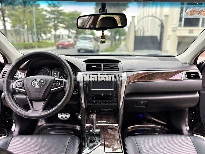 Toyota Camry 2016 2.5Q - 26000 km