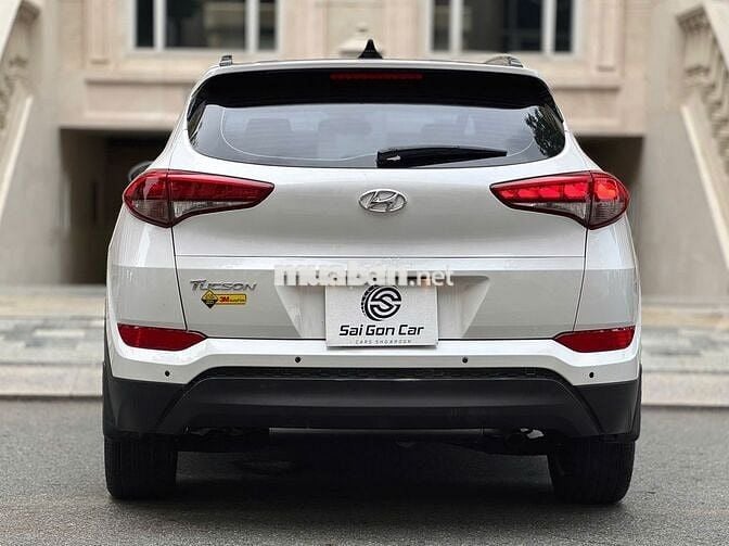 Hyundai Tucson 2018 2.0 ATH màu trắng 8v Chỉ 5xx