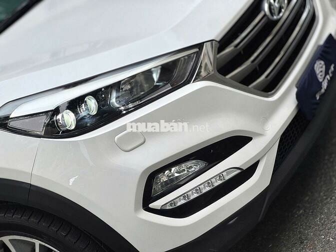Hyundai Tucson 2018 2.0 ATH màu trắng 8v Chỉ 5xx