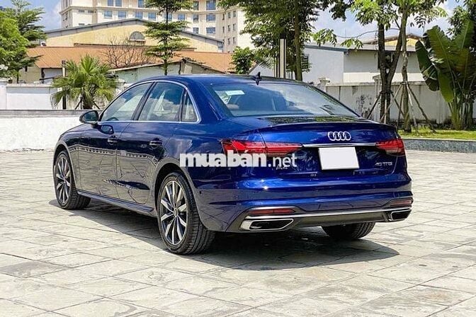 Audi A4 40 TFSI 2023 biển SG nhập Đức lướt 15k km