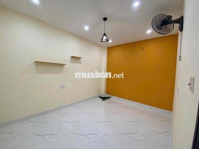 NHÀ TL15. TRỆT LỬNG 3PN 2WC. ĐƯỜNG 8M. XE HƠI ĐẬU CỬA