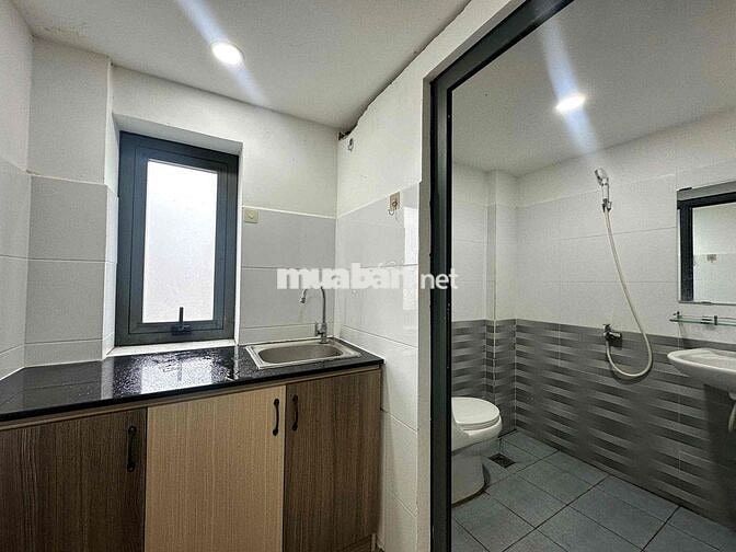 DUPLEX CỬA SỔ TRỜI ĐẦY ĐỦ NỘI THẤT NGAY HOÀ BÌNH