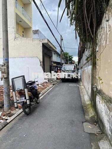 cần tiền bán hẻm ô tô 1/ thạnh xuân 21