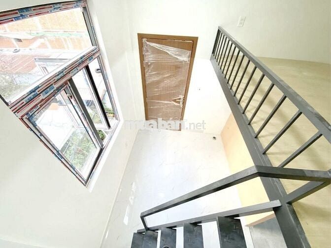 ĐẸP MỚI 100℅ PHÒNG DUPLEX THANG MÁY Q7