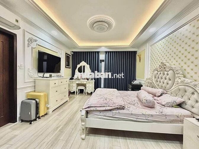 ✅️BIỆT THỰ Q3 - CƯ XÁ ĐÔ THÀNH - 5 TẦNG, 6X12 - CHO THUÊ 50 TR/THÁNG