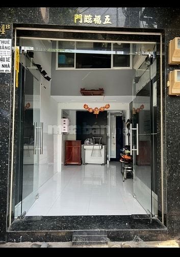 Nhà mặt tiền Hồng Bàng quận 5,giá rẻ như căn hộ
