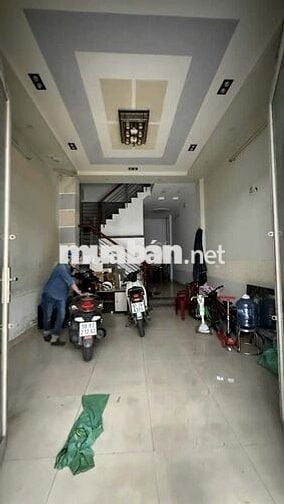 BÁN GẤP NHÀ 4 TẦNG ,HẺM OTO ,LÊ VĂN QUỚI  KHU DÂN TRÍ 4*11M CHỈ 5TỶ2