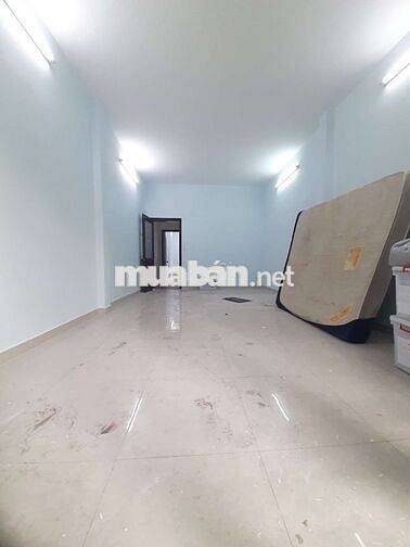 Cho thuê nhà a75 Bạch đằng, p2. Dt. 4x16m 1 t 1 lầu. 15tr