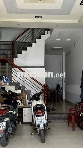 BÁN GẤP NHÀ 4 TẦNG ,HẺM OTO ,LÊ VĂN QUỚI  KHU DÂN TRÍ 4*11M CHỈ 5TỶ2