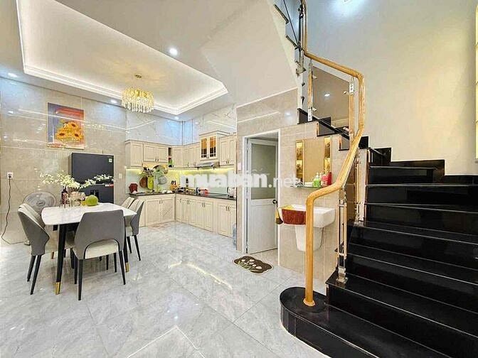 DÒNG TIỀN 31 TRIỆU NGAY XÔ VIẾT NGHỆ TĨNH,P19,BÌNH THẠNH-GIÁ:6TỶ010