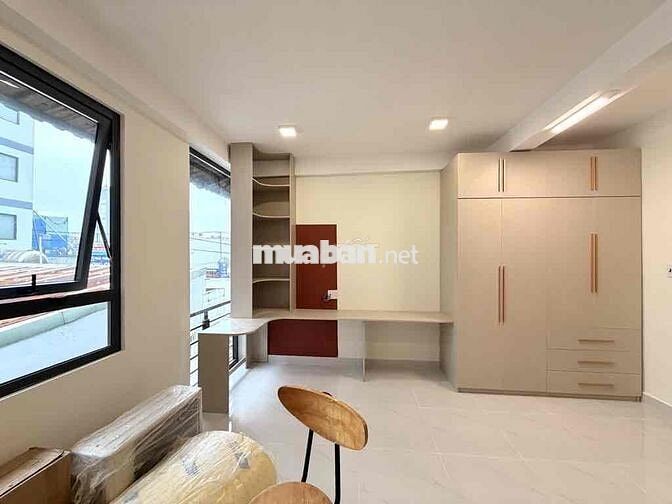 CHDV NGAY VINCOM PLAZA – HẺM XE HƠI NGUYỄN XÍ, P. BÌNH THẠNH – 4 TẦNG,